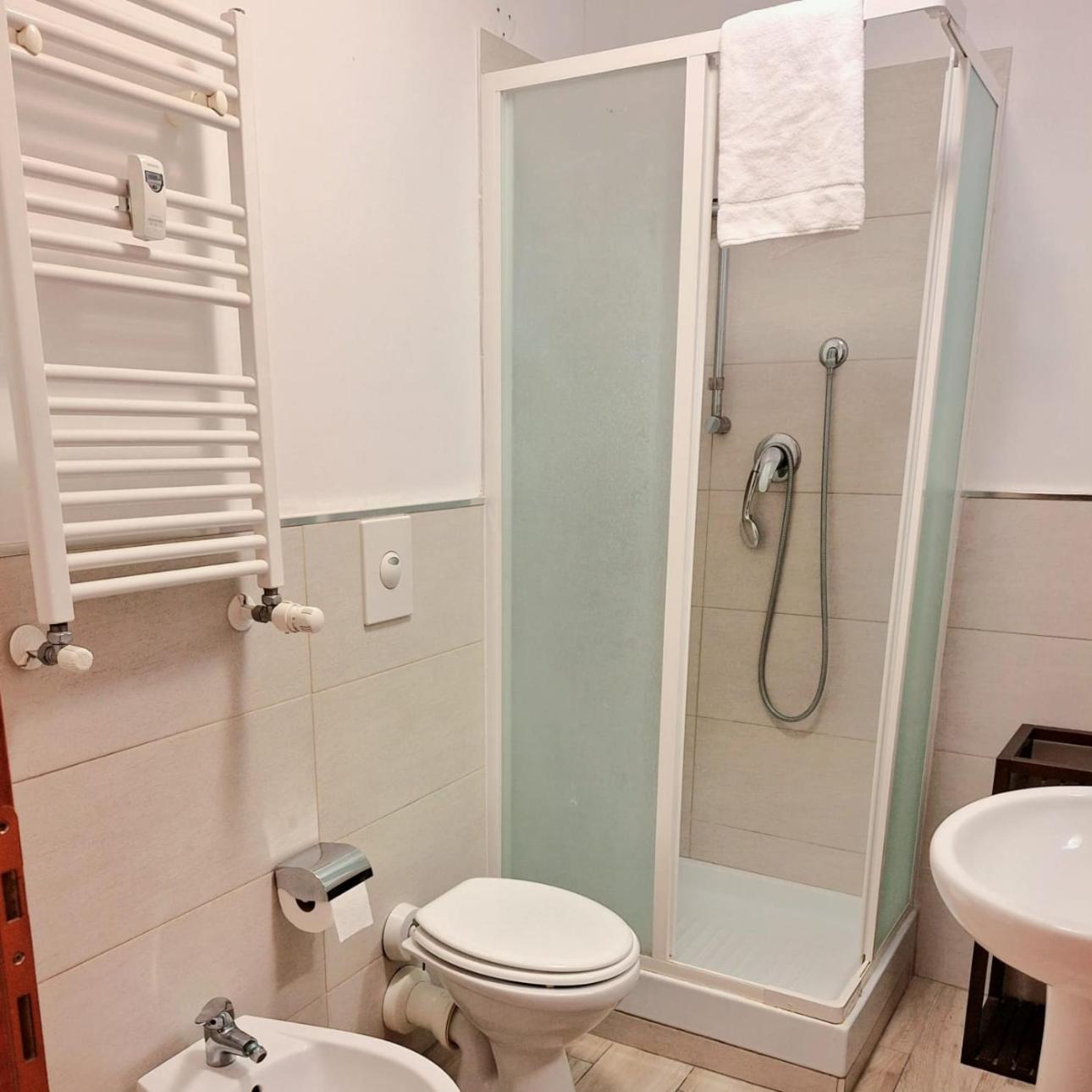 St. Anthony Guest House ローマ エクステリア 写真