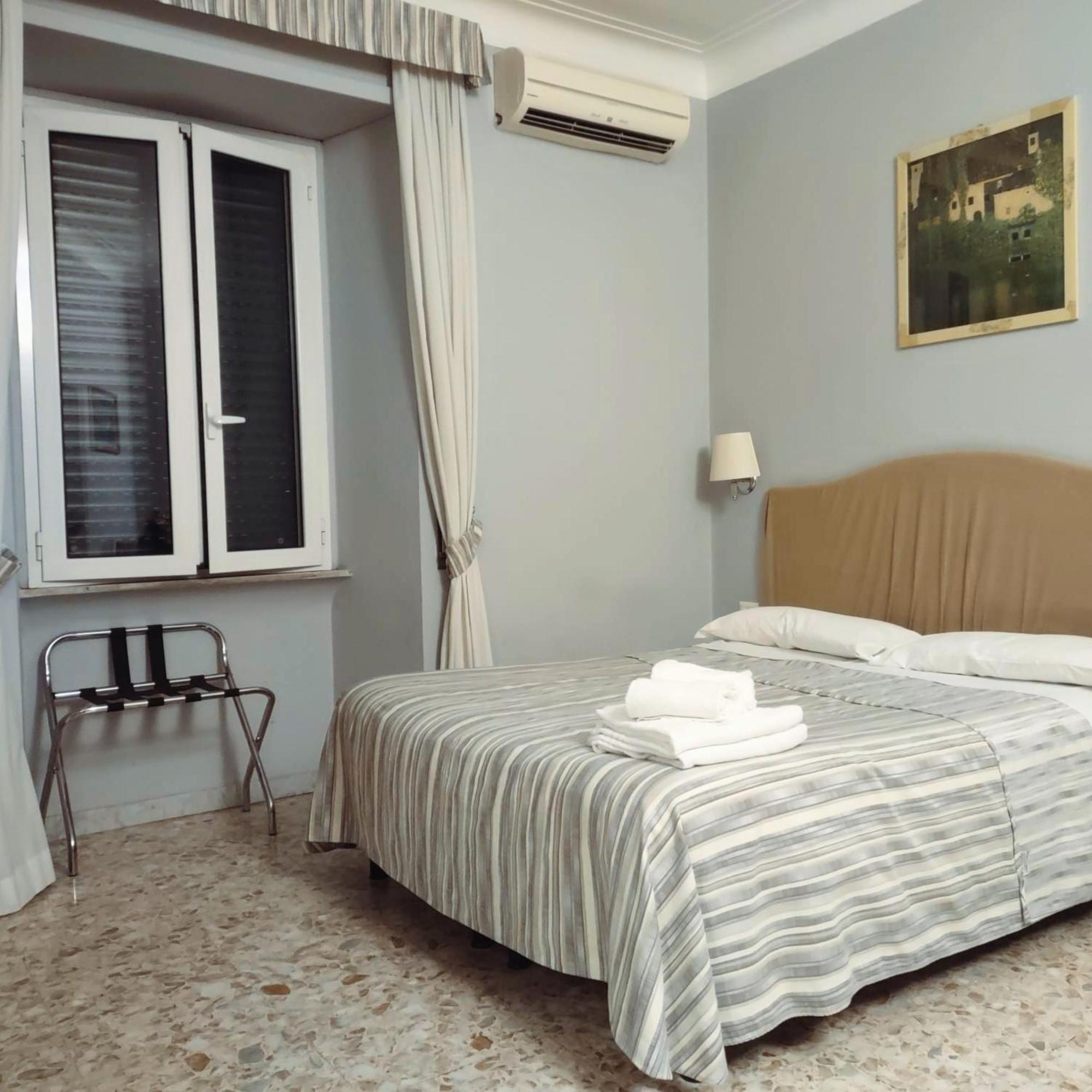 St. Anthony Guest House ローマ エクステリア 写真